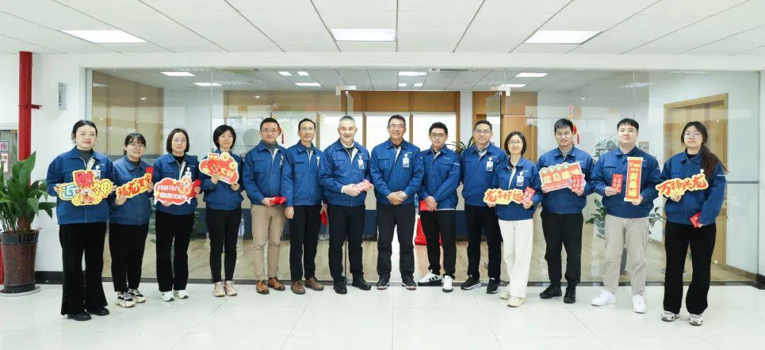 新年新氣象，萬事開門紅，我們開工啦！